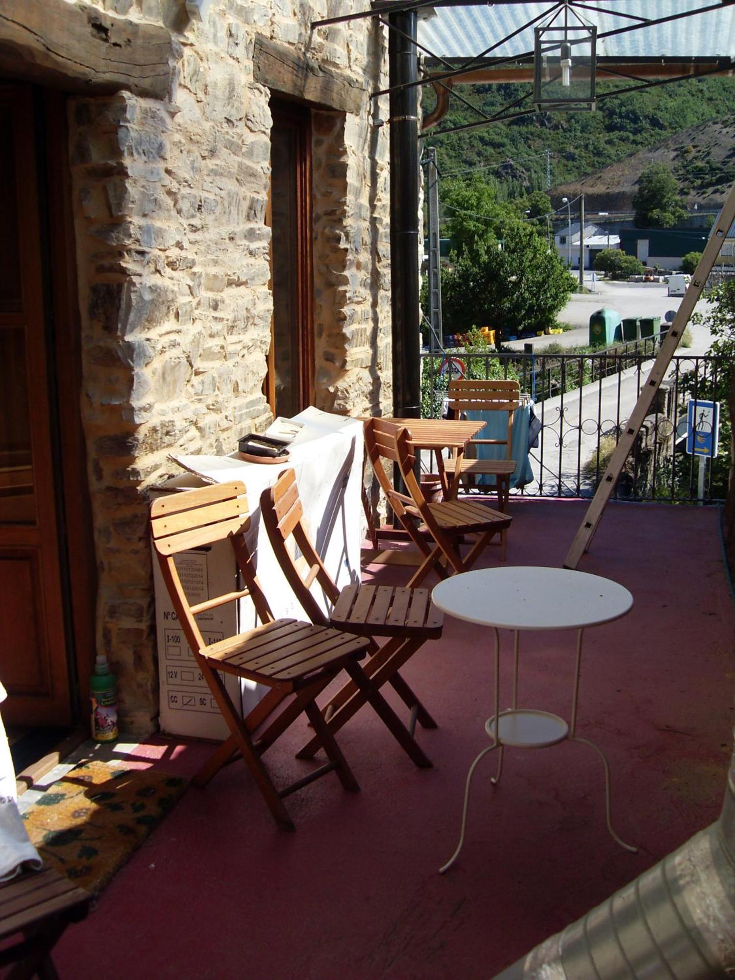 Hostal El Puente Peregrino Trabadelo Exterior foto
